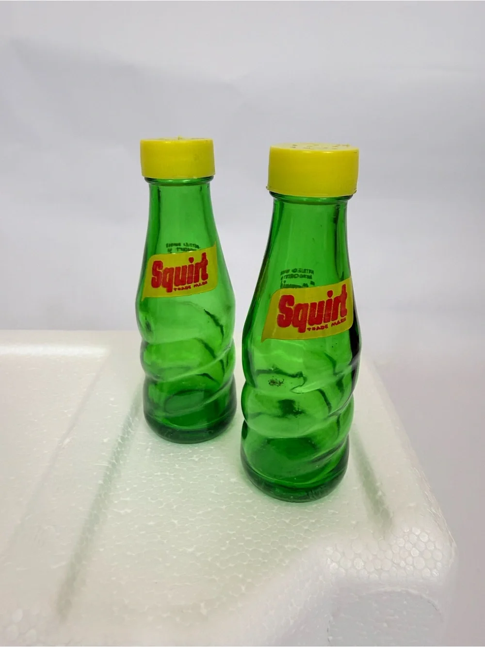 Vintage Squirt Soda Salt & Pepper Shakers Glass With Plastic Top Damaged Box